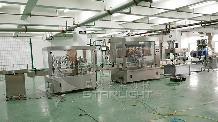 液體自動(dòng)化灌裝生產(chǎn)線-膏體灌裝生產(chǎn)線實(shí)拍展示圖