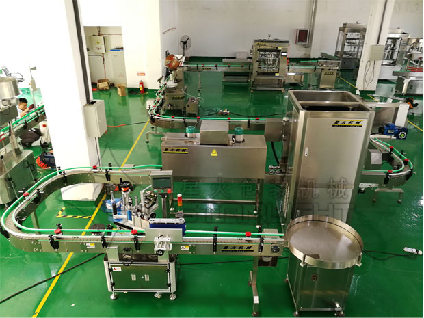 星火果醬灌裝封口機(jī)生產(chǎn)線設(shè)備展示