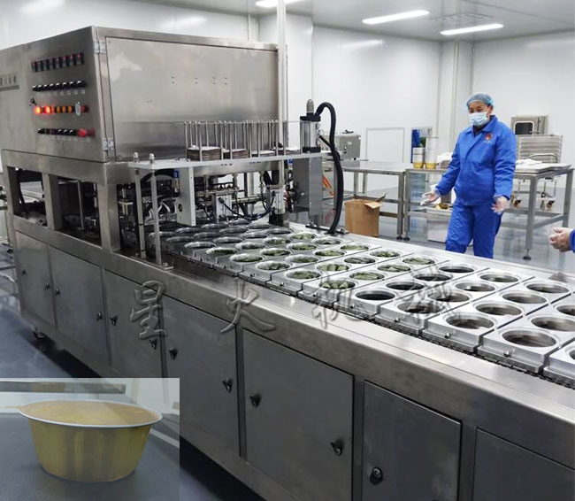 鋁箔碗預(yù)制菜封口包裝機(jī)設(shè)備展示